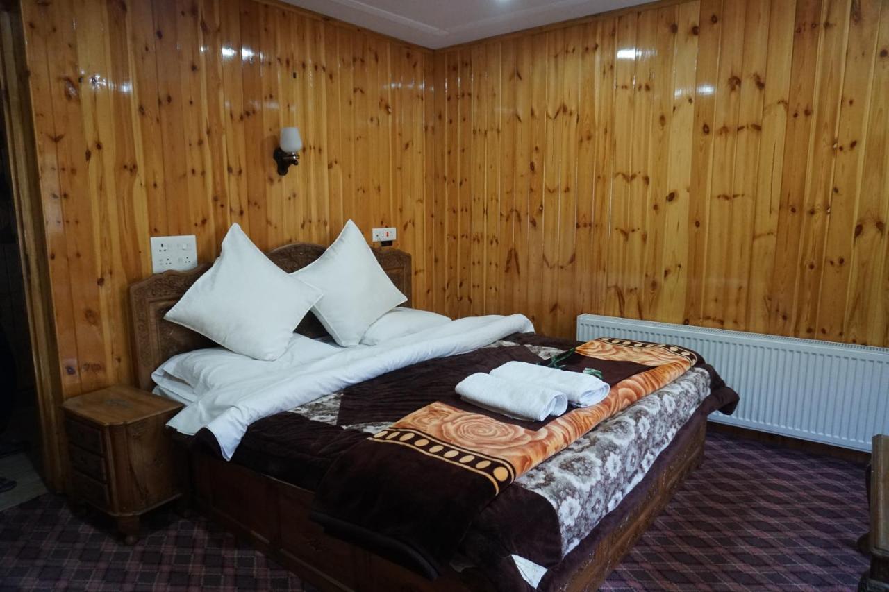 Hotel Barzman Sonāmarg エクステリア 写真