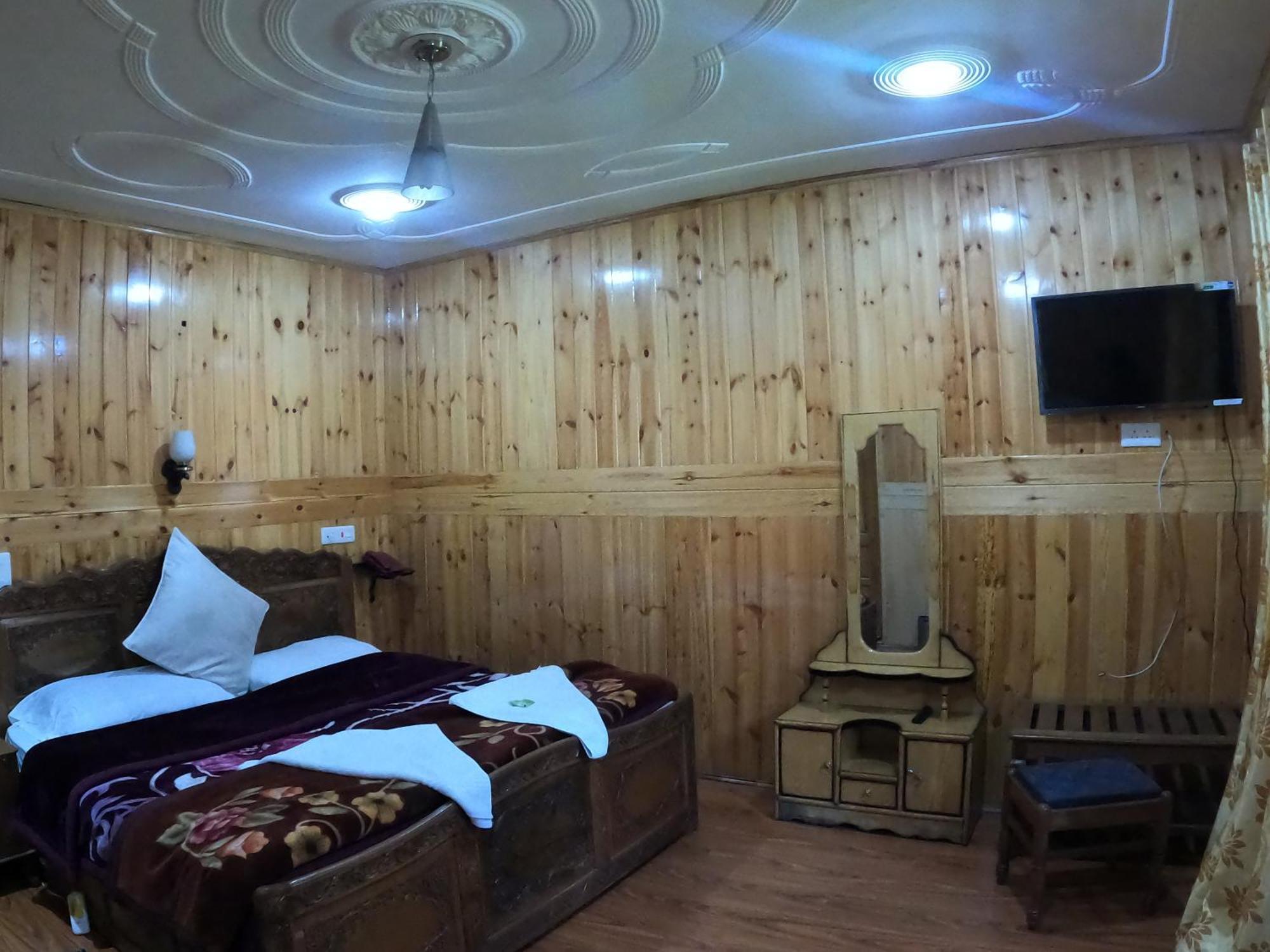 Hotel Barzman Sonāmarg エクステリア 写真