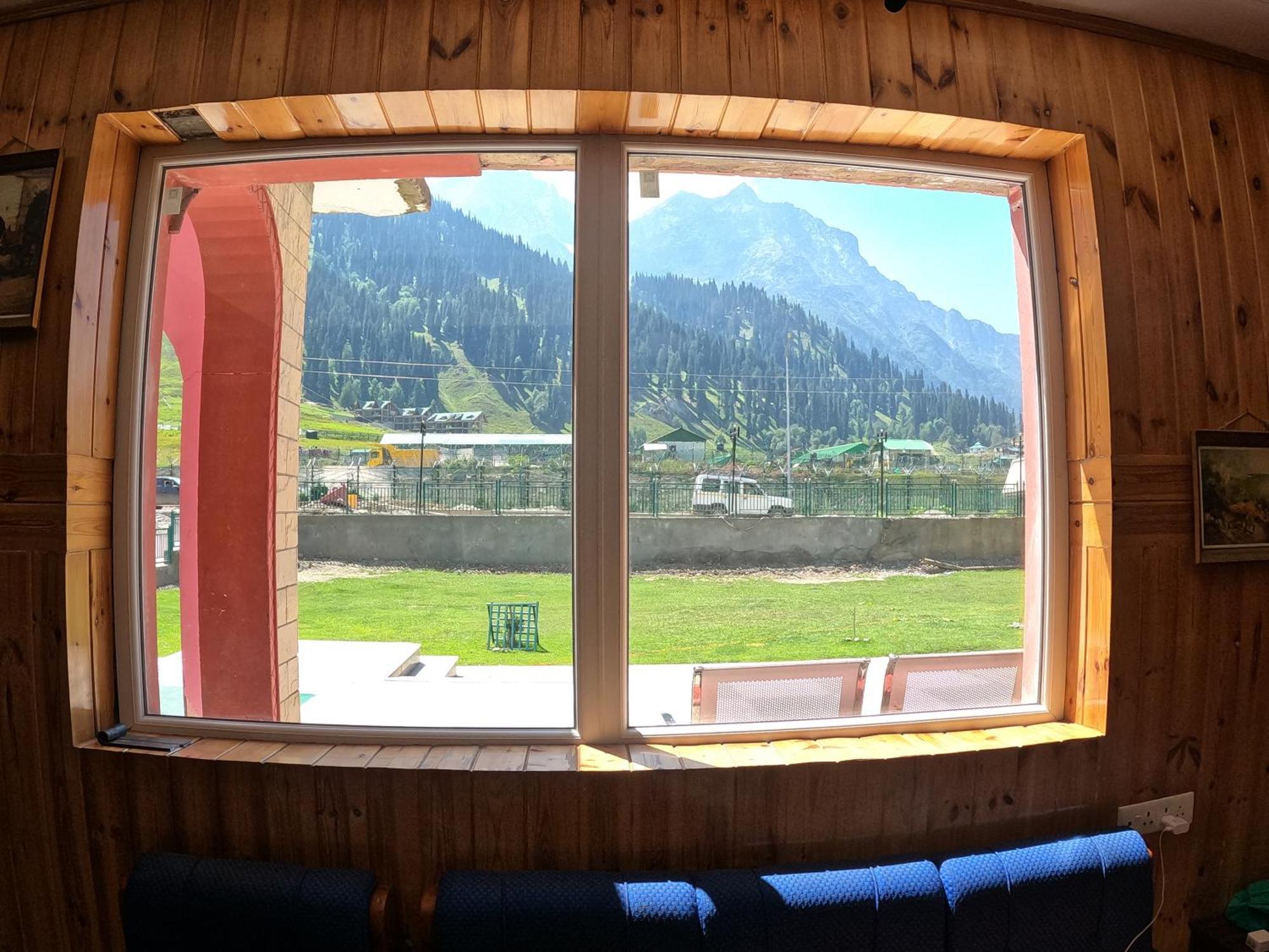 Hotel Barzman Sonāmarg エクステリア 写真