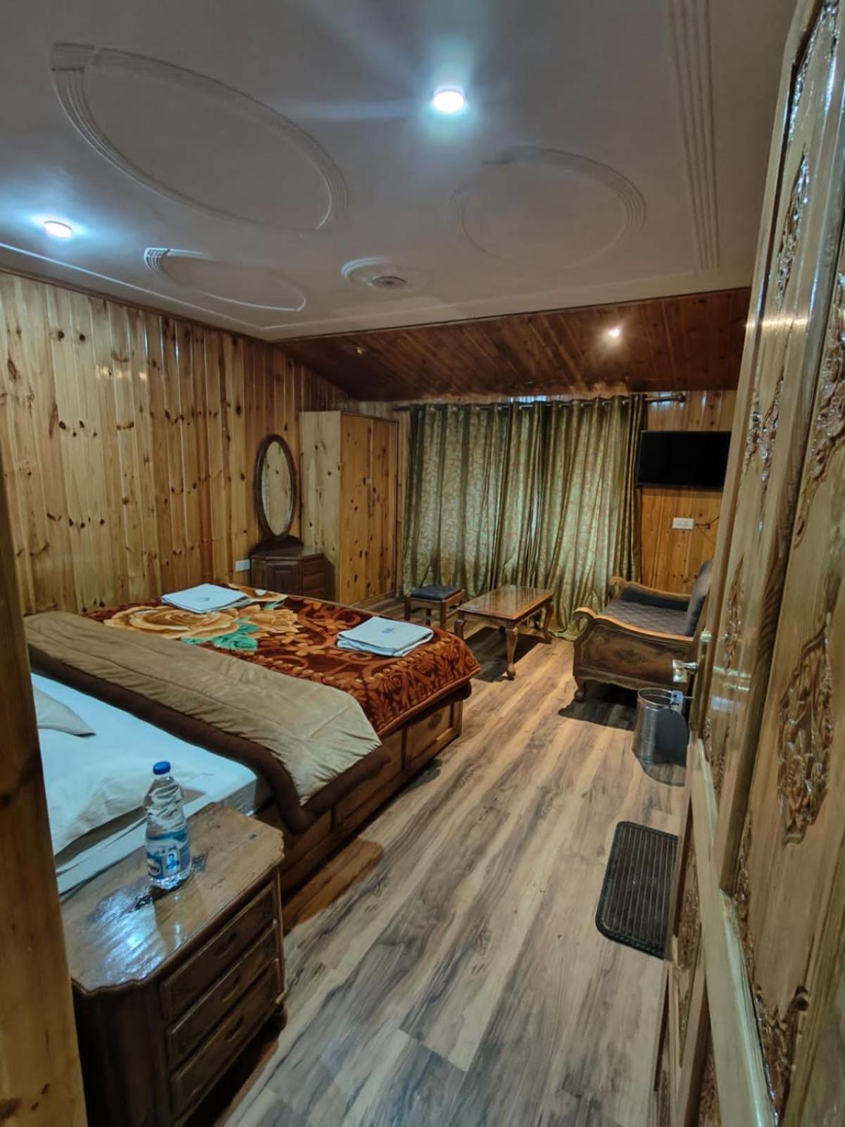 Hotel Barzman Sonāmarg エクステリア 写真