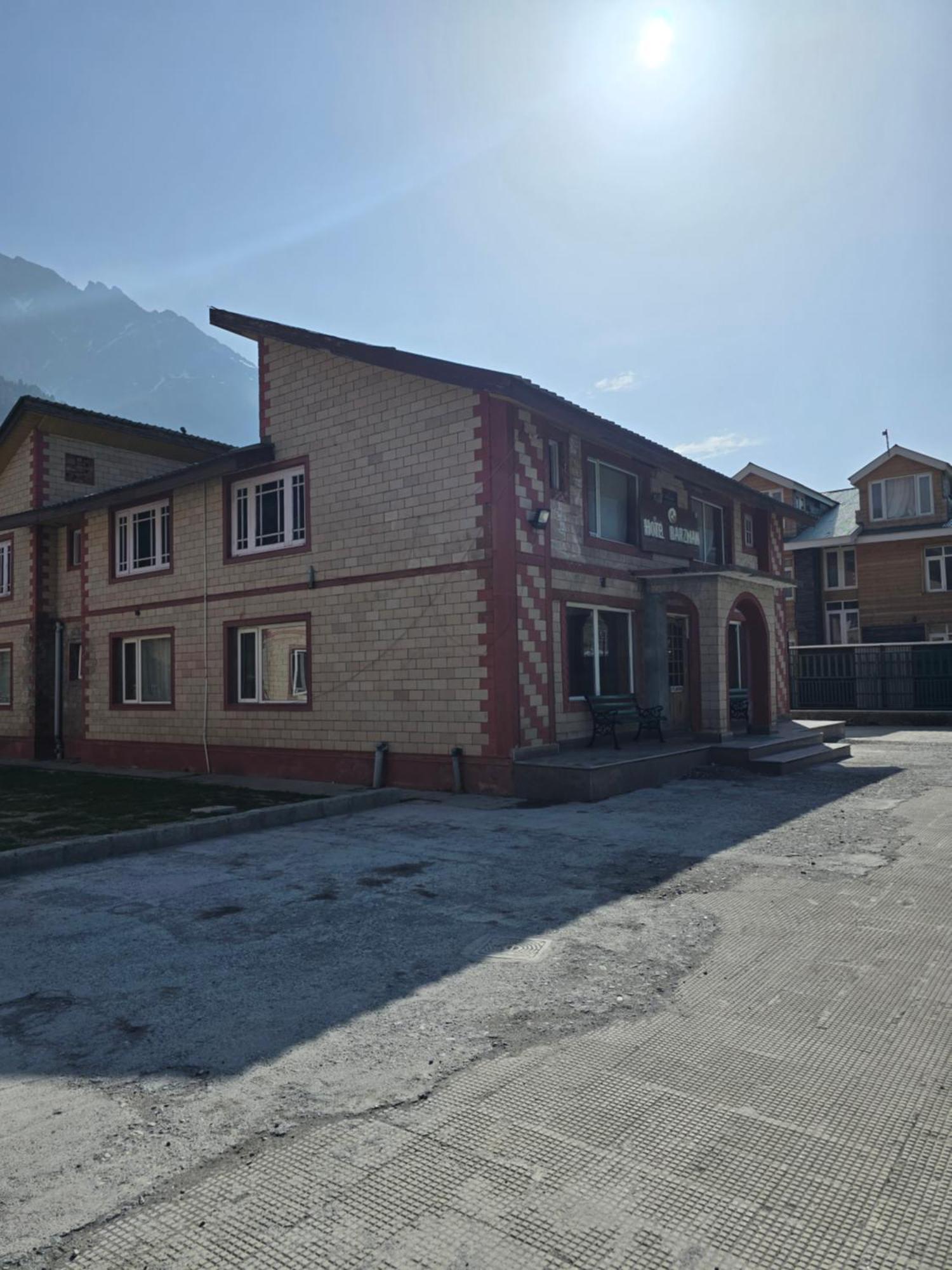 Hotel Barzman Sonāmarg エクステリア 写真