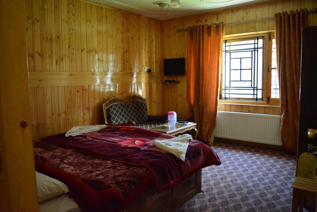 Hotel Barzman Sonāmarg エクステリア 写真