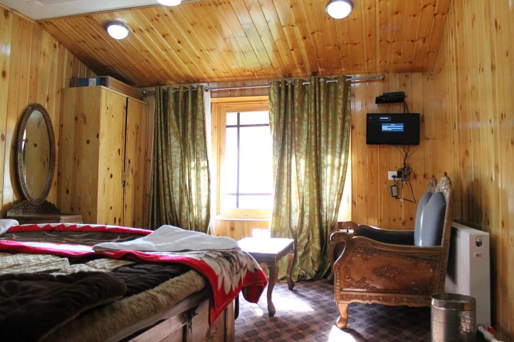 Hotel Barzman Sonāmarg エクステリア 写真
